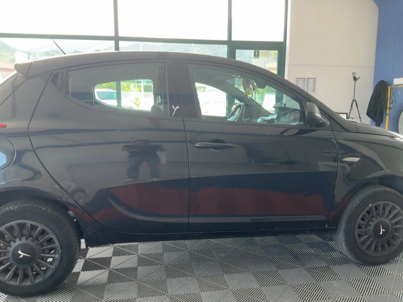 Lancia Ypsilon 0.9 TwinAir CNG Elefantino II 2014 – снимка 10
