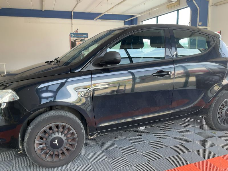 Lancia Ypsilon 0.9 TwinAir CNG Elefantino II 2014 – снимка 4