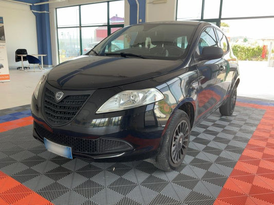 Lancia Ypsilon 0.9 TwinAir CNG Elefantino II 2014 – снимка 1