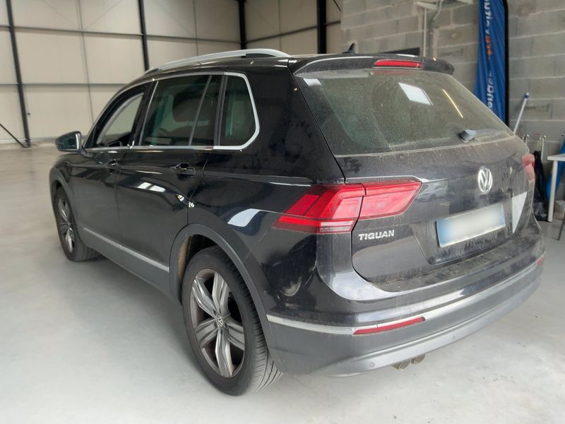 Volkswagen Tiguan 2.0 TDI Sport BlueMotion Tech 2018 – снимка 6