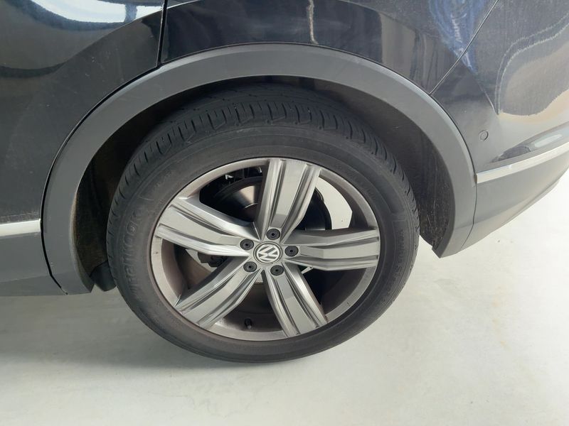 Volkswagen Tiguan 2.0 TDI Sport BlueMotion Tech 2018 – снимка 5