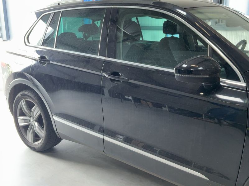 Volkswagen Tiguan 2.0 TDI Sport BlueMotion Tech 2018 – снимка 10