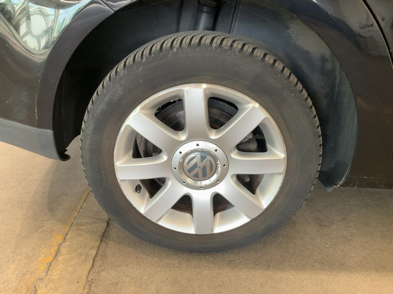 Volkswagen Touran 2.0 TDI Highline 2010 – снимка 9