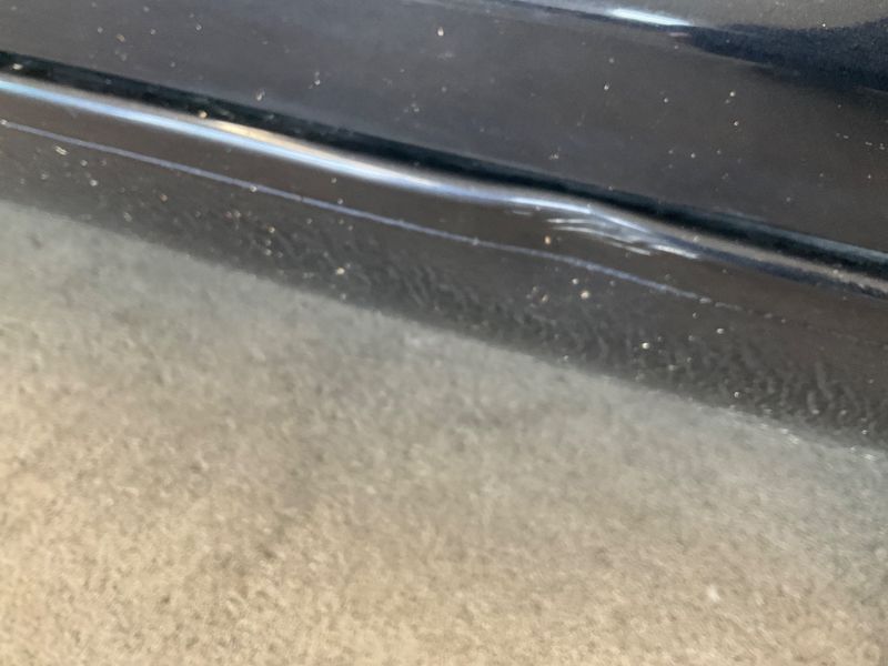 Volkswagen Touran 2.0 TDI Highline 2010 – снимка на щета 31