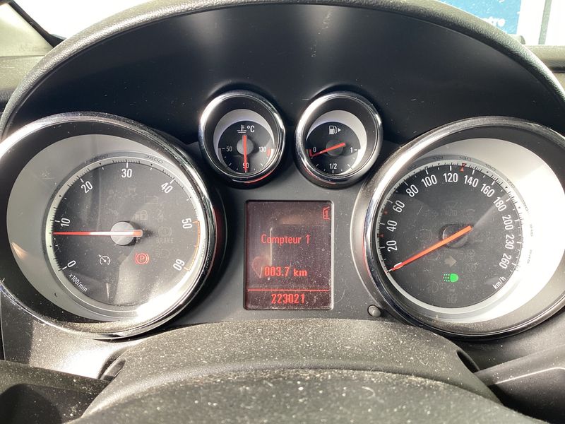 Opel Astra 1.7 CDTI Cosmo 2010 – снимка 4