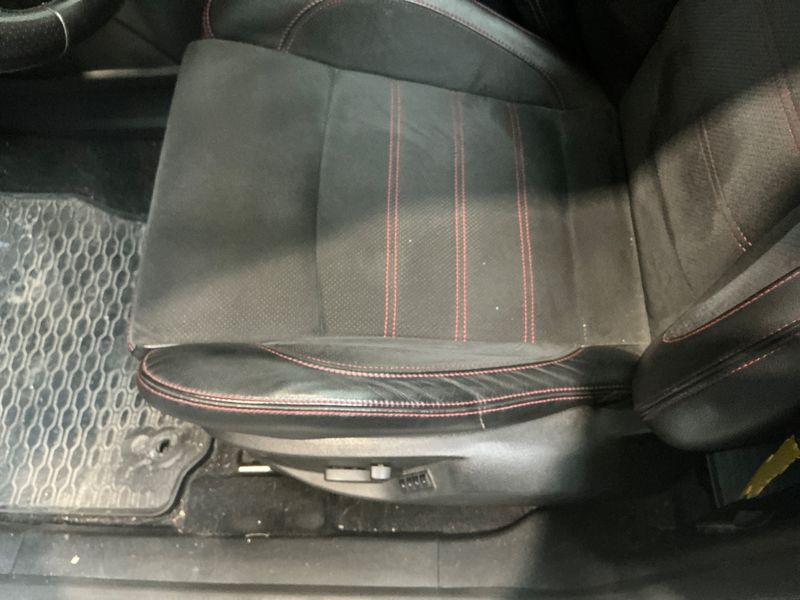 Ford S-Max 2.2 TDCi Titanium S 2011 – снимка 29