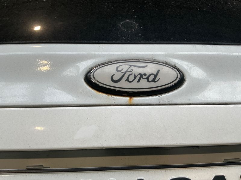 Ford S-Max 2.2 TDCi Titanium S 2011 – снимка 31