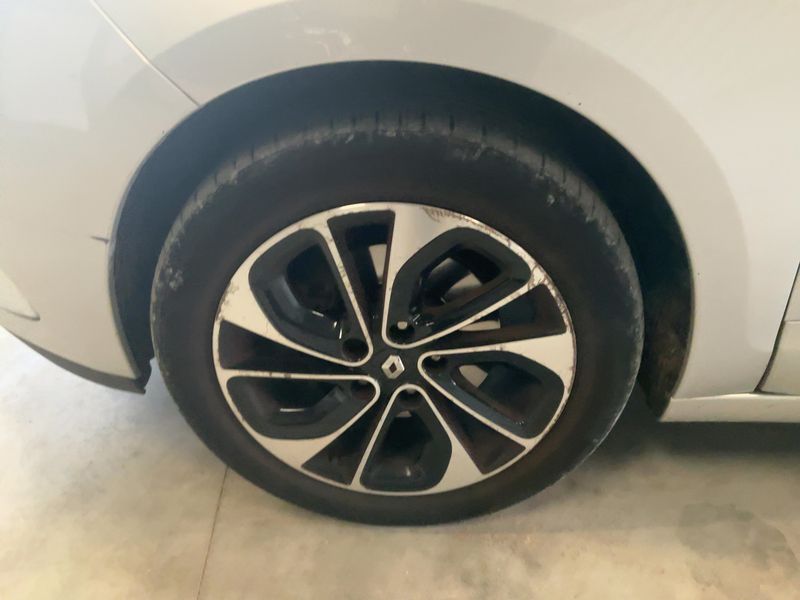 Renault Grand Scenic 1.6 dCi BOSE Edition 2016 – снимка 3