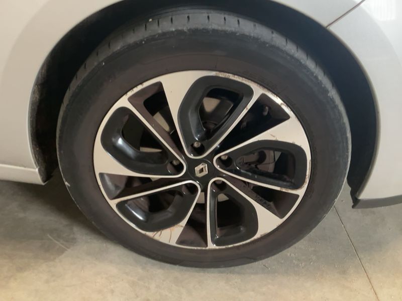 Renault Grand Scenic 1.6 dCi BOSE Edition 2016 – снимка 11