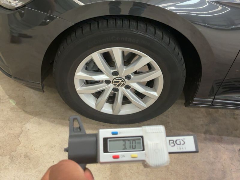 Volkswagen Passat 2.0 TDI Business 2023 – снимка 3