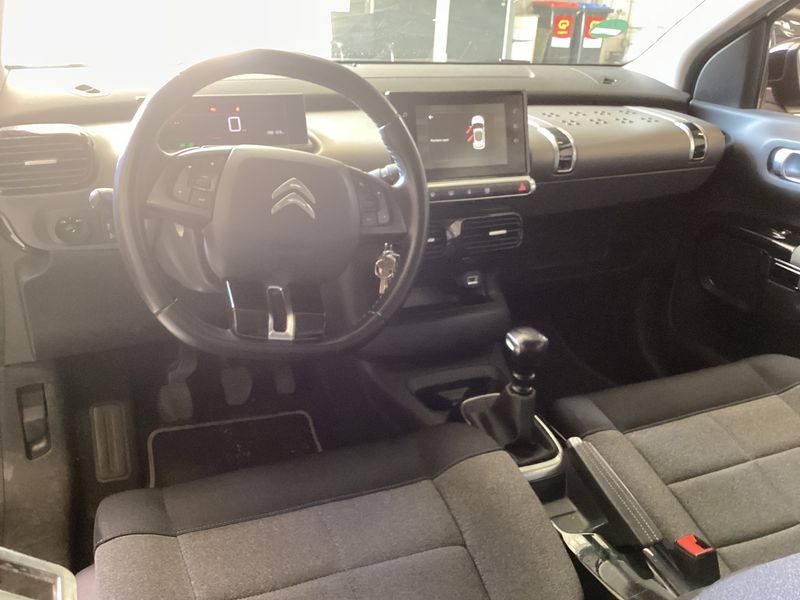 Citroen C4 Cactus 1.2 e-THP Shine 2018 – снимка 17