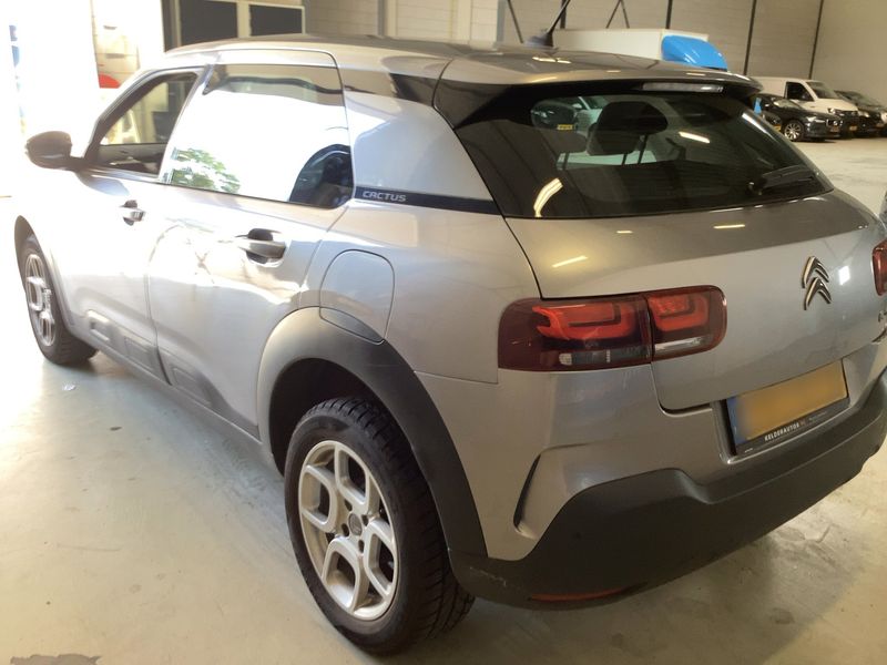 Citroen C4 Cactus 1.2 e-THP Shine 2018 – снимка 6