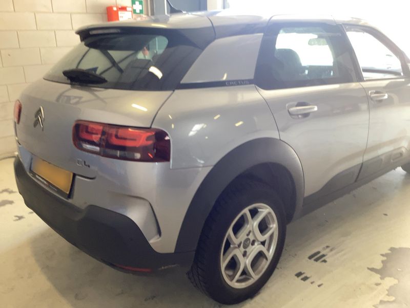 Citroen C4 Cactus 1.2 e-THP Shine 2018 – снимка 8