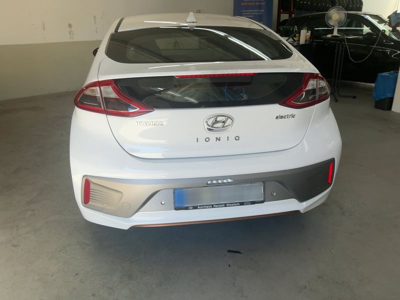 Hyundai IONIQ electric drive 88 kW Style Elektro 2018 – снимка 7