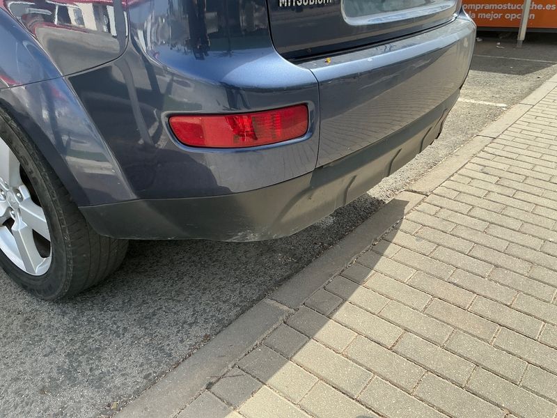 Mitsubishi Outlander 2.0 DI-D Kaiteki 2007 – снимка 31