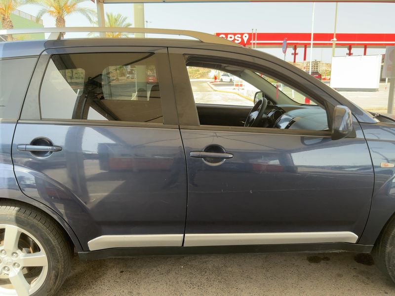 Mitsubishi Outlander 2.0 DI-D Kaiteki 2007 – снимка 10
