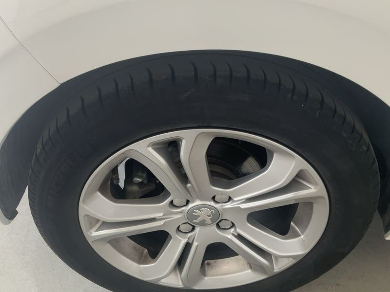 Peugeot 208 1.6 Blue-HDi Active 2016 – снимка 9