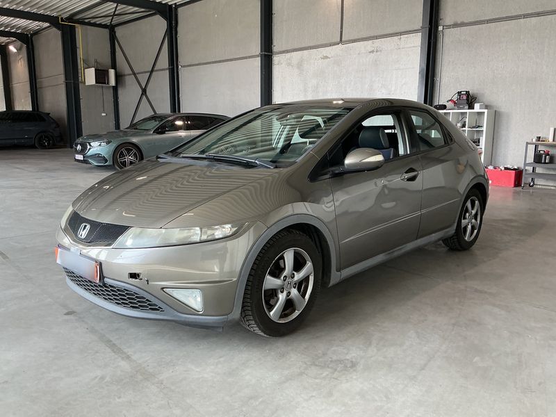 Honda Civic 1.4 DSi Comfort 2006 – снимка 1