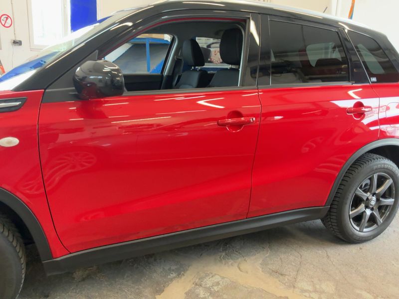 Suzuki Vitara 1.4 BoosterJet Mild-Hybrid Comfort 4x2 2023 – снимка 4