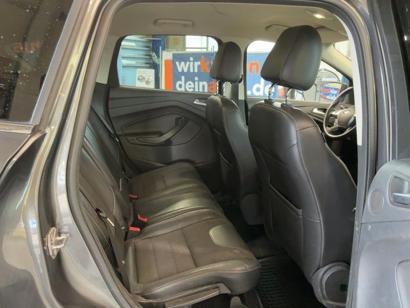 Ford Kuga 2.0 TDCi Individual 2016 – снимка 20