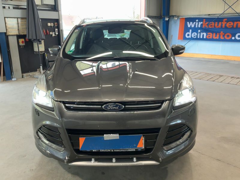 Ford Kuga 2.0 TDCi Individual 2016 – снимка 14