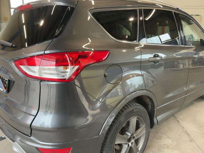 Ford Kuga 2.0 TDCi Individual 2016 – снимка 8