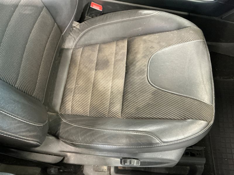 Ford Kuga 2.0 TDCi Individual 2016 – снимка 37