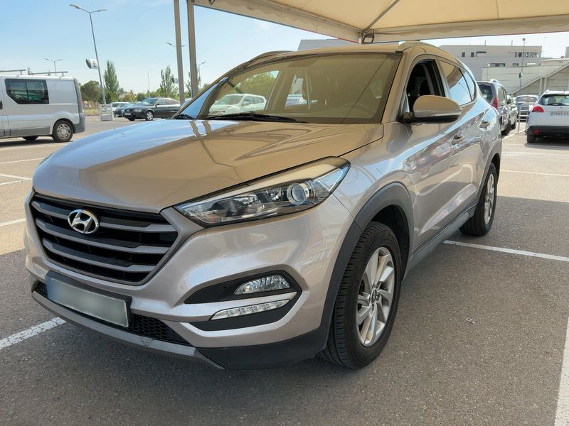 Hyundai Tucson 1.7 CRDi Klass BlueDrive 2015 – снимка 1