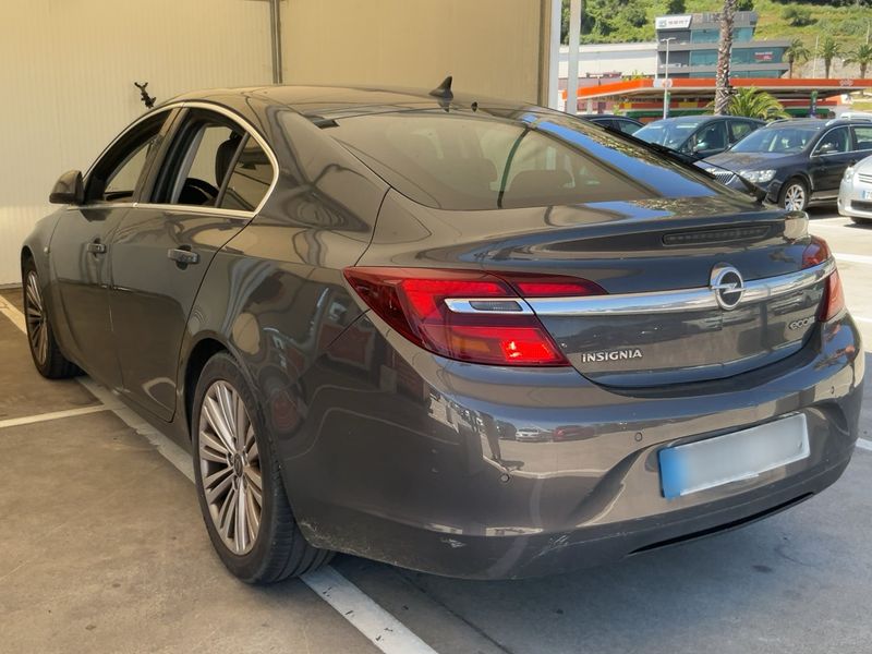 Opel Insignia 2.0 CDTI Excellence 2013 – снимка 6