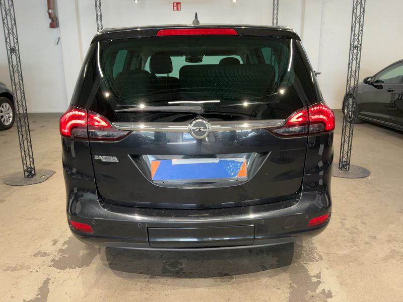 Opel Zafira Tourer 2.0 CDTI Innovation 2013 – снимка 7