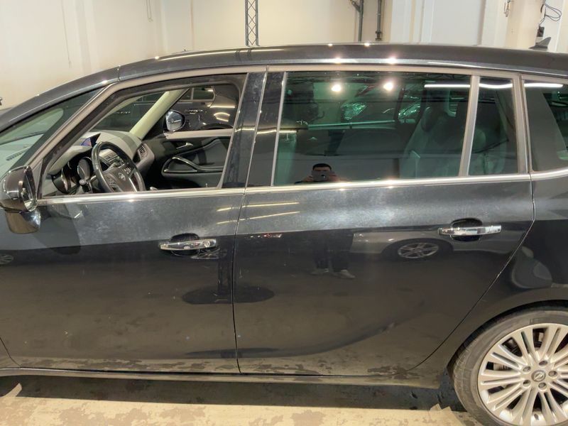 Opel Zafira Tourer 2.0 CDTI Innovation 2013 – снимка 4