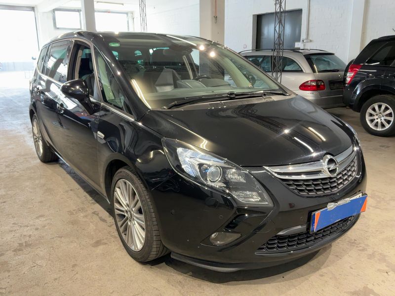 Opel Zafira Tourer 2.0 CDTI Innovation 2013 – снимка 12