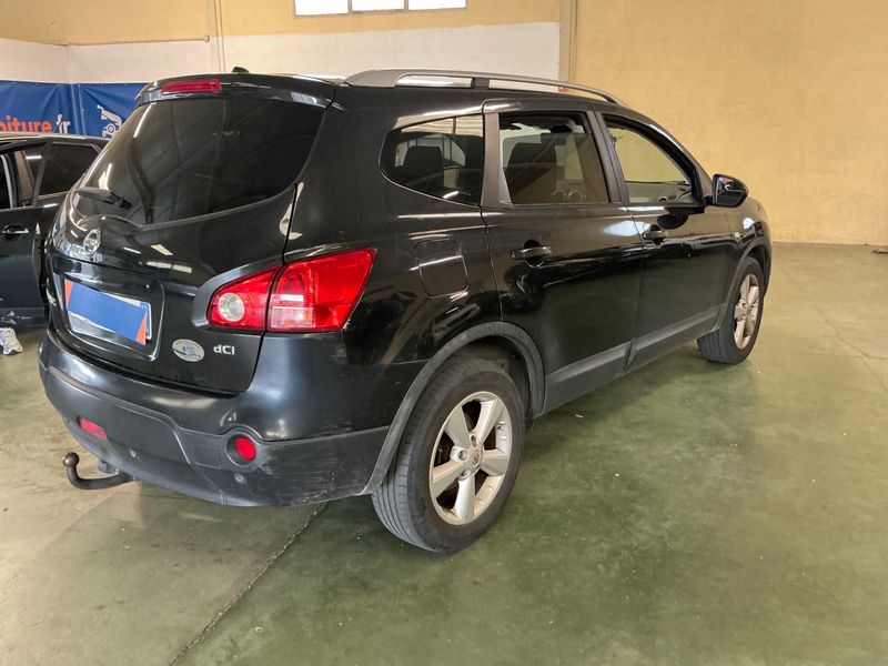 Nissan Qashqai+2 2.0 dCi Acenta 2008 – снимка 2