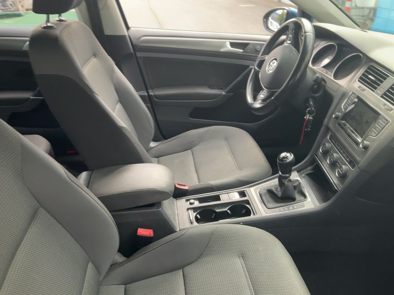 Volkswagen Golf VII 1.6 TDI Comfortline BlueMotion Tech 2013 – снимка 11