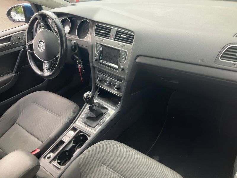 Volkswagen Golf VII 1.6 TDI Comfortline BlueMotion Tech 2013 – снимка 12