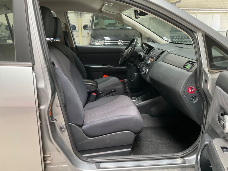 Nissan Tiida 1.6 Acenta 2008 – снимка 3