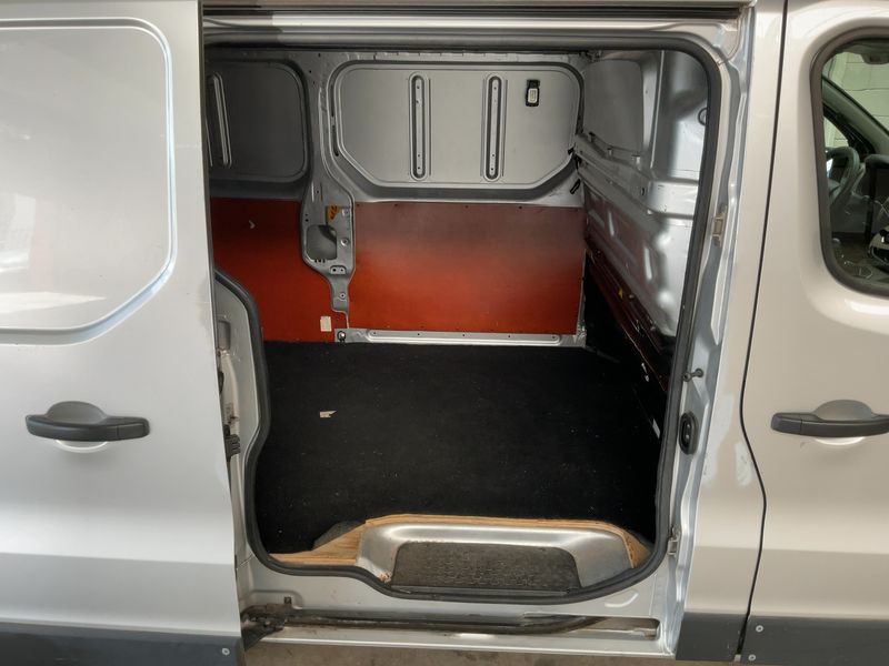 Renault Trafic 1.6 dCi L2H1 2,9t 2017 – снимка 19