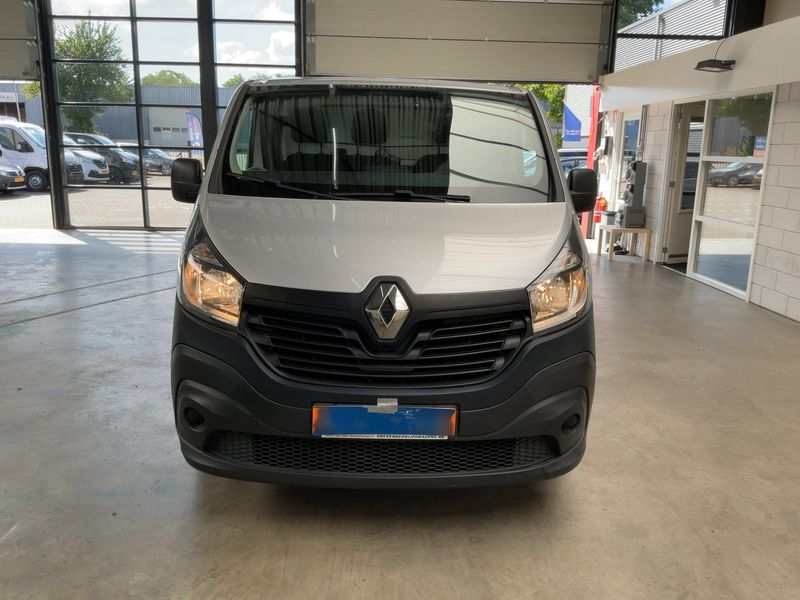 Renault Trafic 1.6 dCi L2H1 2,9t 2017 – снимка 14