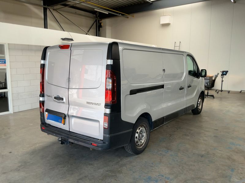 Renault Trafic 1.6 dCi L2H1 2,9t 2017 – снимка 8