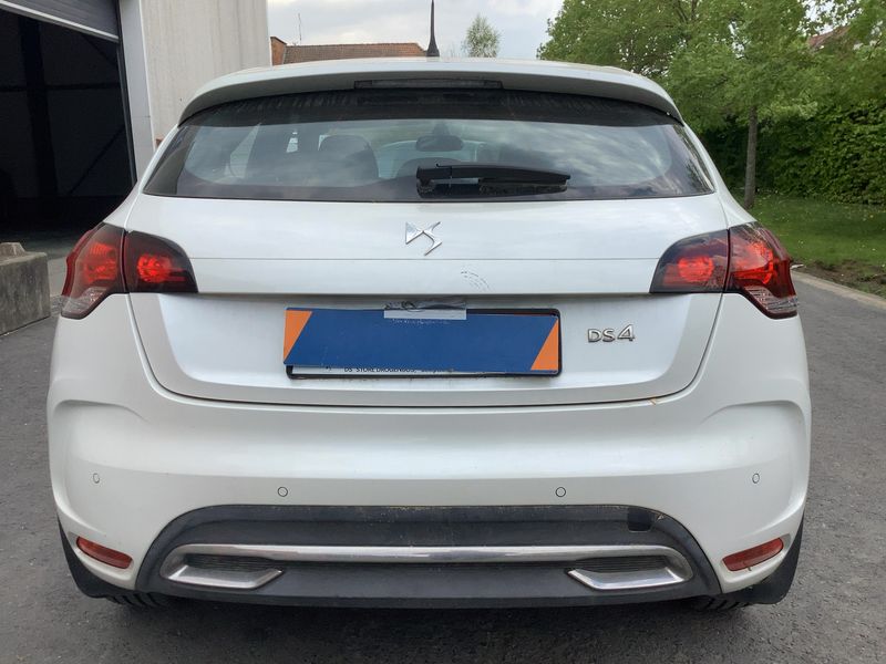 DS Automobiles DS4 1.6 Blue-HDi SoChic 2017 – снимка 7