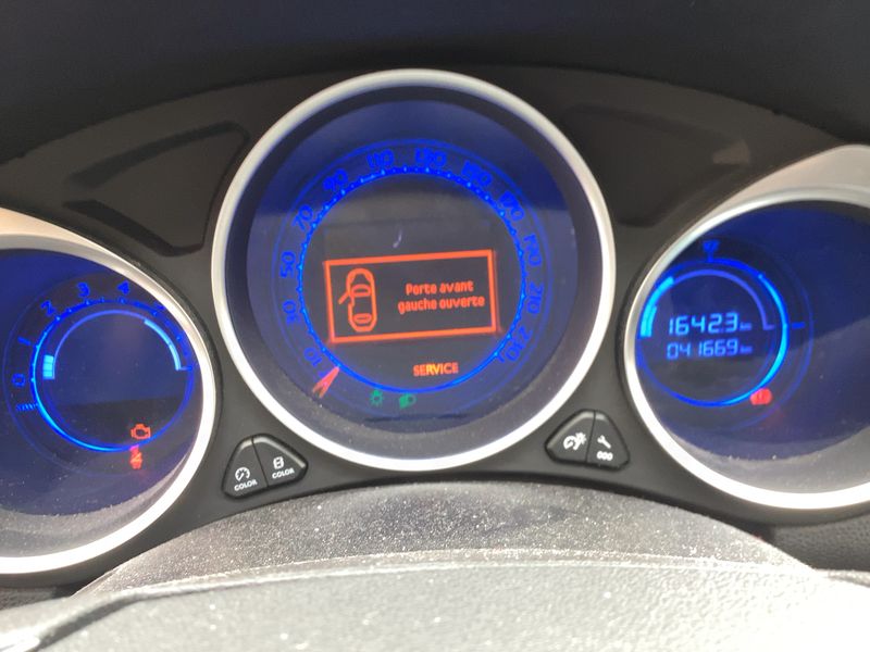 DS Automobiles DS4 1.6 Blue-HDi SoChic 2017 – снимка 18