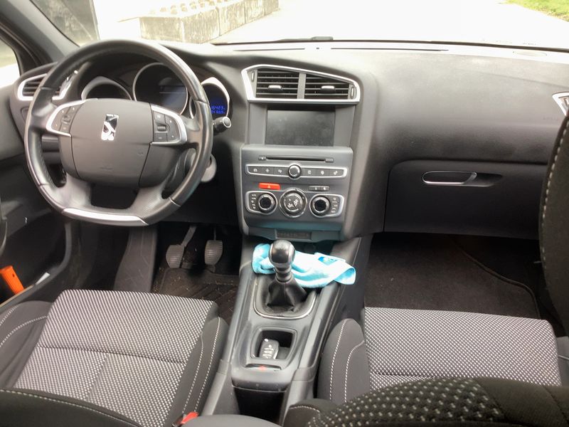 DS Automobiles DS4 1.6 Blue-HDi SoChic 2017 – снимка 17