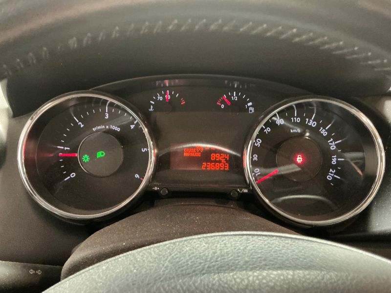 Peugeot 3008 1.6 Blue-HDi 2016 – снимка 13