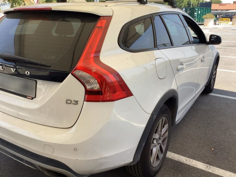 Volvo V60 Cross Country 2.0 D3 Kinetic 2016 – снимка 8