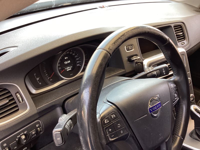 Volvo V60 Cross Country 2.0 D3 Kinetic 2016 – снимка 23