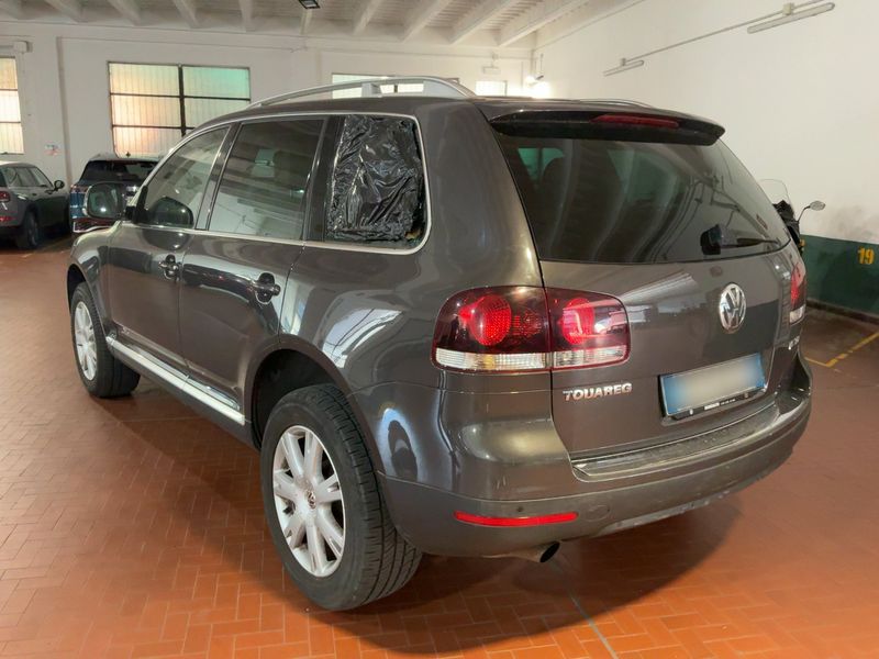 Volkswagen Touareg 3.0 V6 TDI Exclusive 2008 – снимка 6