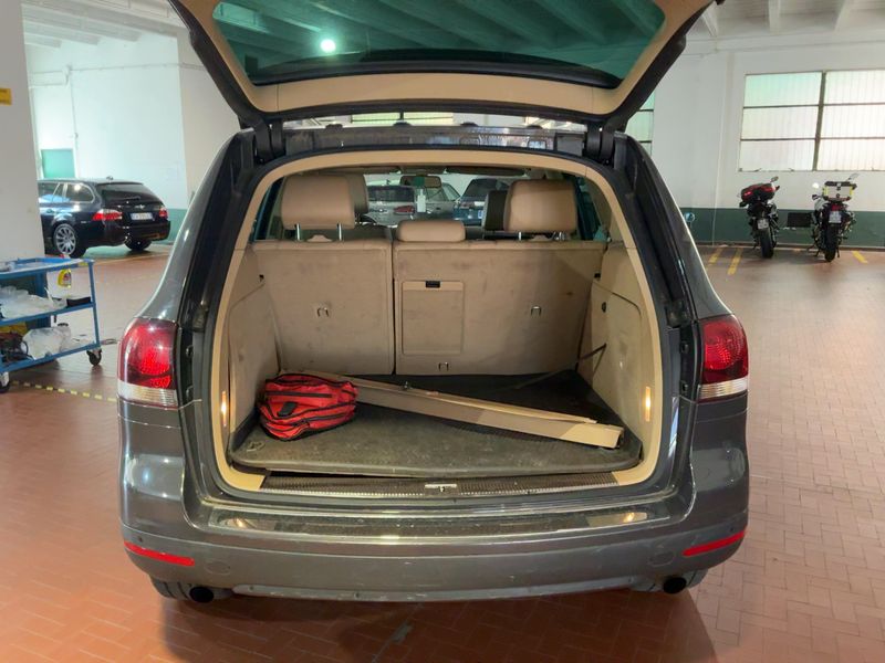 Volkswagen Touareg 3.0 V6 TDI Exclusive 2008 – снимка 15