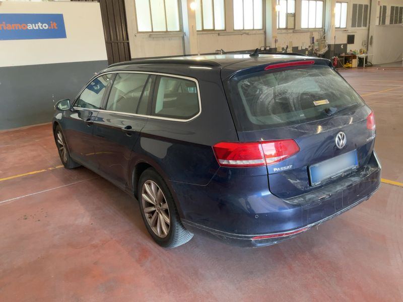Volkswagen Passat 2.0 TDI Business Line BlueMotion Tech 2017 – снимка 6