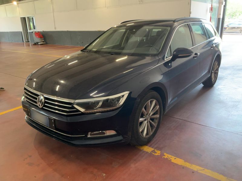 Volkswagen Passat 2.0 TDI Business Line BlueMotion Tech 2017 – снимка 1