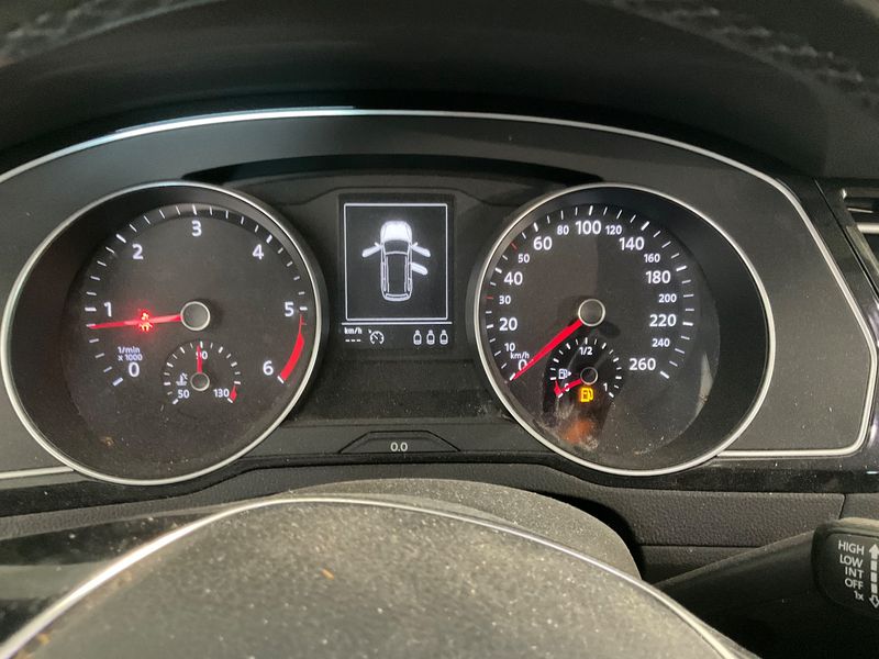 Volkswagen Passat 2.0 TDI Business Line BlueMotion Tech 2017 – снимка 18